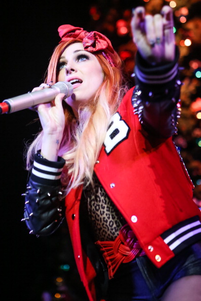 b97j73qa.jpg